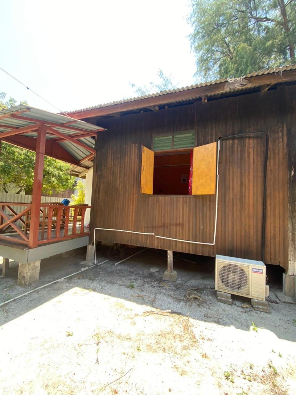 B'First Chalet Perhentian Island Kampung Kuala Besut Exterior foto